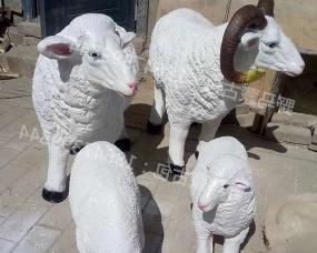 东方雕塑羊